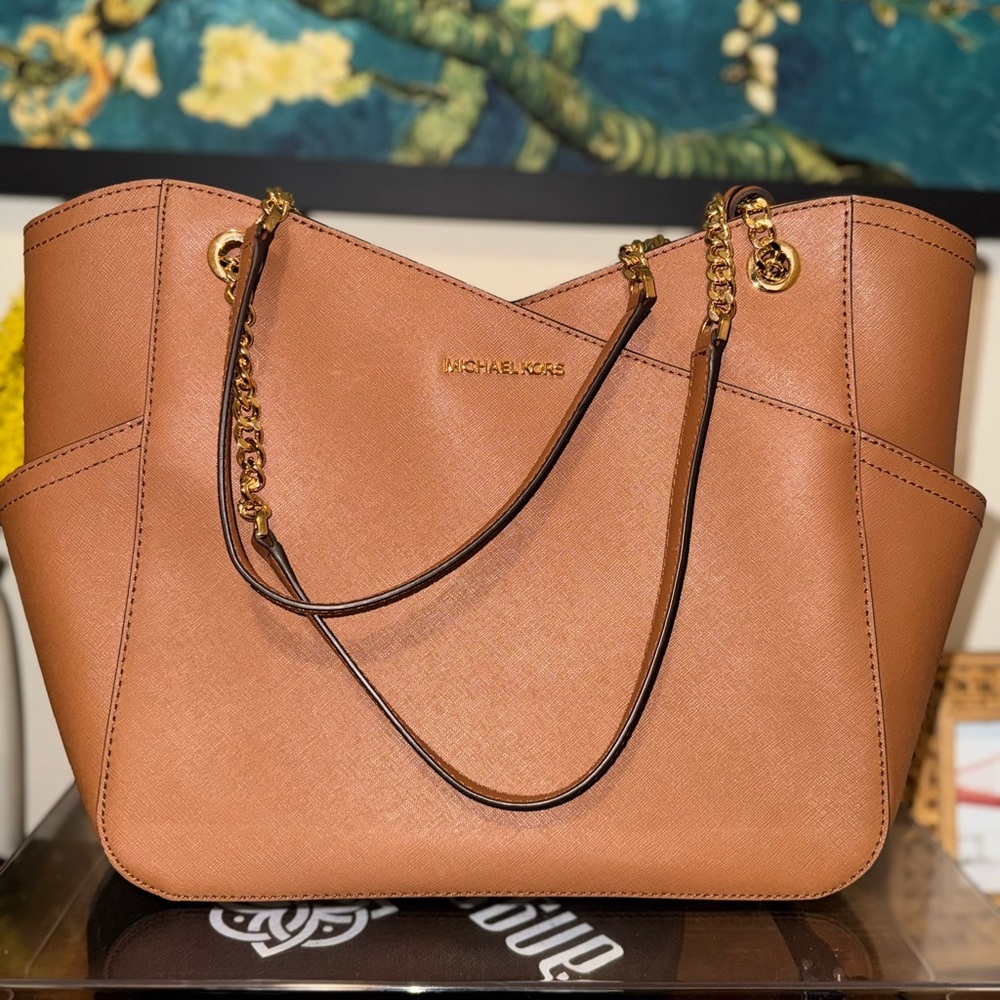 Michael Kors Brown Leather Shoulder Bag